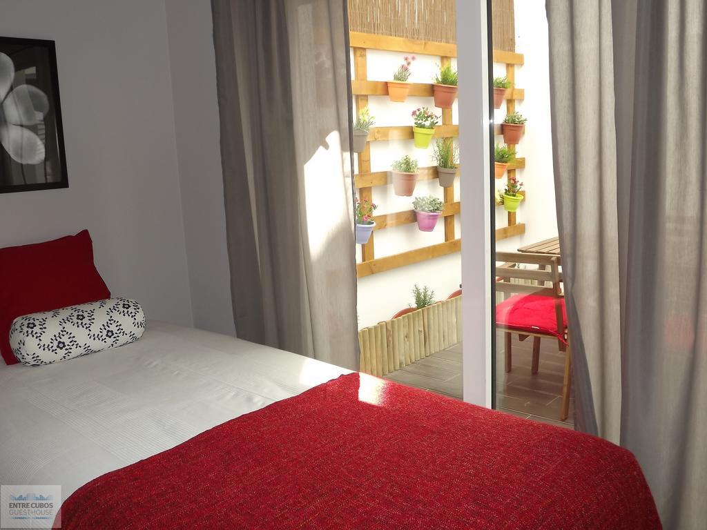 Entrecubos Guesthouse Olhao Luaran gambar