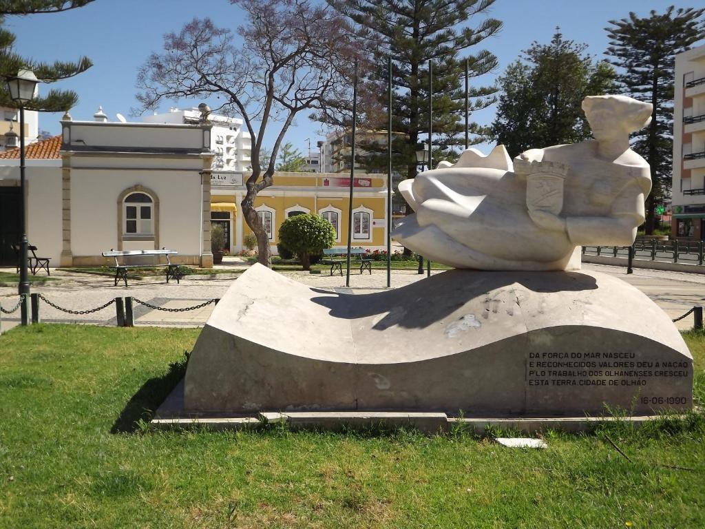 Entrecubos Guesthouse Olhao Luaran gambar