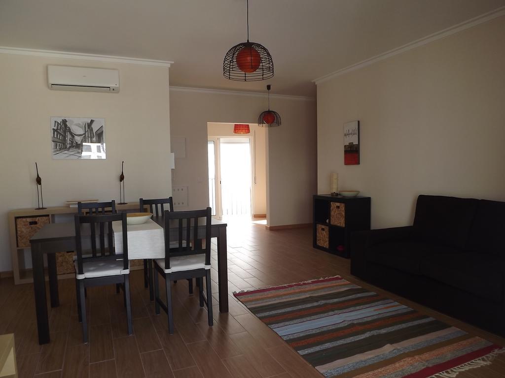 Entrecubos Guesthouse Olhao Luaran gambar